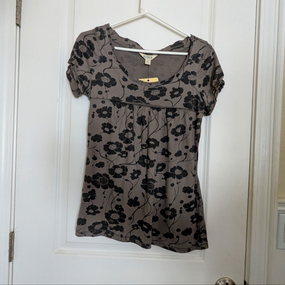 Bitten Floral Women's Top